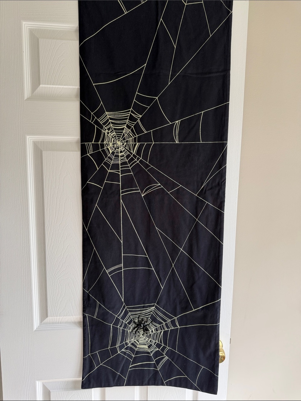 Pottery Barn Black and White Spider Web Table Runner